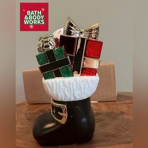 B&BW Santa Boot Wallflower Plug